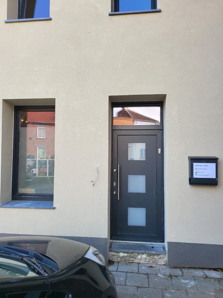 Réalisation Châssis Prime : châssis, porte ou véranda posés en Belgique