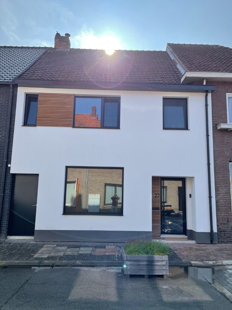 Réalisation Châssis Prime : châssis, porte ou véranda posés en Belgique